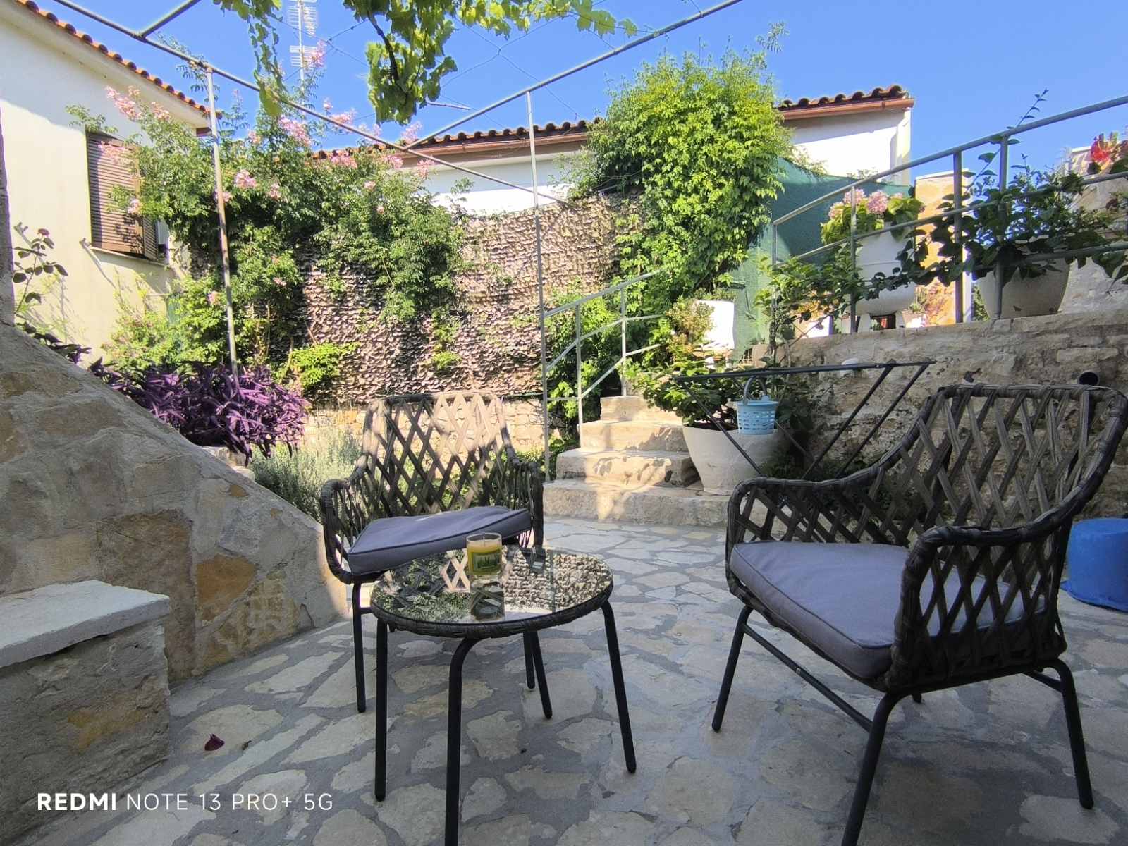 GARDEN HOUSE21